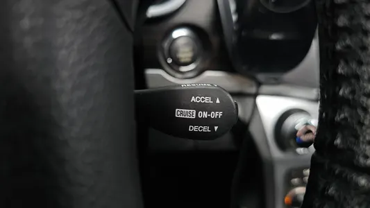 KG Mobility C 2.0 CVT 2WD 2014 18
