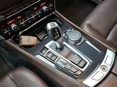 BMW 5 Series GT (F07) GT ED Edition 2017 9