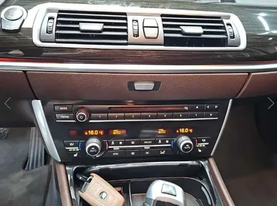 BMW 5 Series GT (F07) GT ED Edition 2017 12