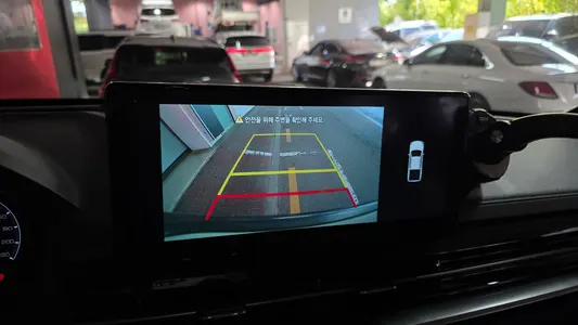 KG Mobility 렉스턴 스포츠 칸 2.2 4WD 2023 14