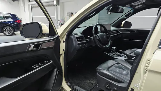 KG Mobility 렉스턴 스포츠 칸 2.2 4WD 2023 10