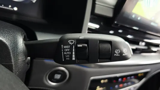KG Mobility 렉스턴 스포츠 칸 2.2 4WD 2023 29