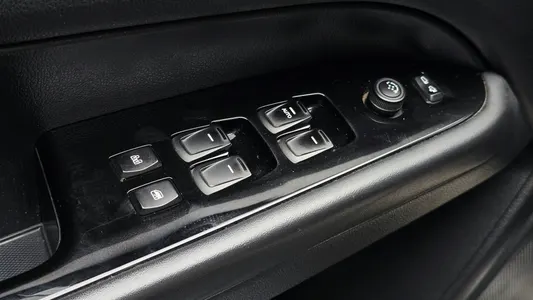 KG Mobility 렉스턴 스포츠 칸 2.2 4WD 2023 30