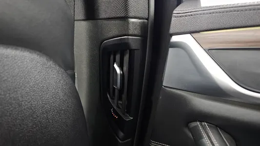 BMW 5 Series (G30) 530i xDrive M 2018 31
