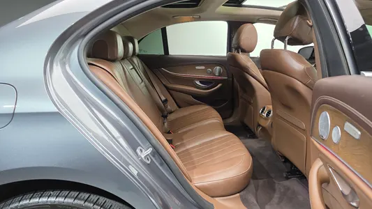 Mercedes-Benz E-Class W213 E300 4MATIC 2019 12