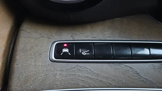 Mercedes-Benz E-Class W213 E300 4MATIC 2019 20