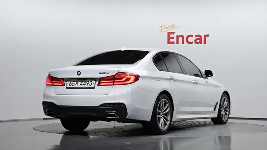 BMW 5 Series (G30) 520d M 2017