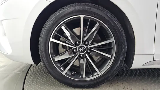 Hyundai IG 3.3 2020 5