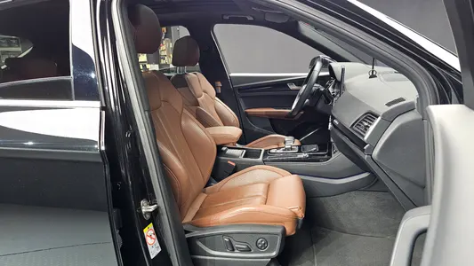Audi Q5 (FY) 45 TFSI 2021 11