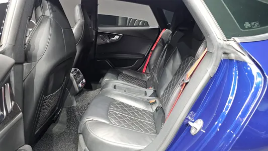 Audi S7 4.0 TFSI 2013 11