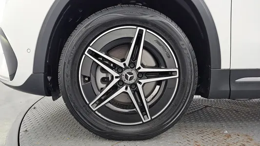 Mercedes-Benz EQA H243 EQA250 AMG 2024 5