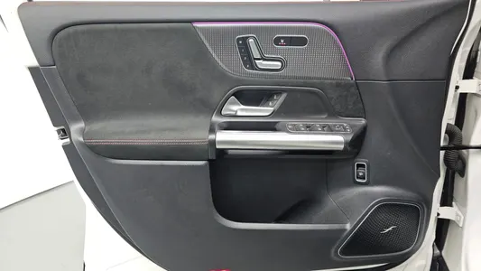 Mercedes-Benz EQA H243 EQA250 AMG 2024 24