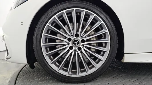 Mercedes-Benz C-Class W206 C300 4MATIC AMG Line 2023 5