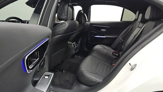 Mercedes-Benz C-Class W206 C300 4MATIC AMG Line 2023 12