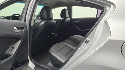 Kia K3 2013 11