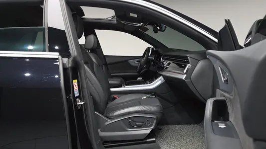 Audi Q8 (4M) 45 TDI 2021 26