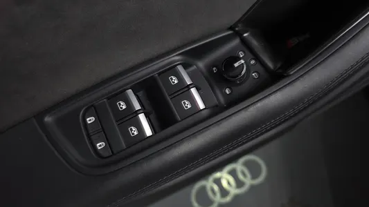 Audi Q8 (4M) 45 TDI 2021 35