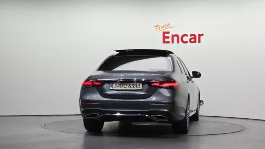Mercedes-Benz E-Class W213 E350 4MATIC AMG Line 2021 4