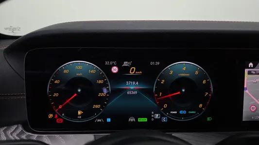 Mercedes-Benz E-Class W213 E350 4MATIC AMG Line 2021 8