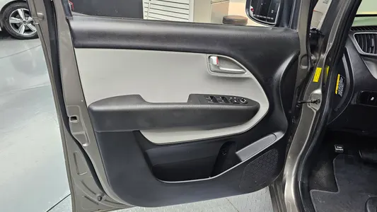 Kia Ray 2015 24