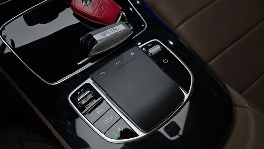Mercedes-Benz E-Class W213 E250 2021 18