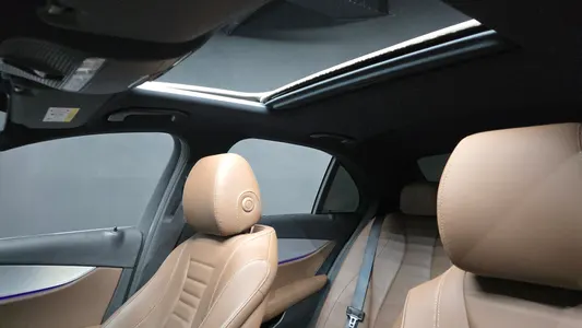 Mercedes-Benz E-Class W213 E250 2021 19