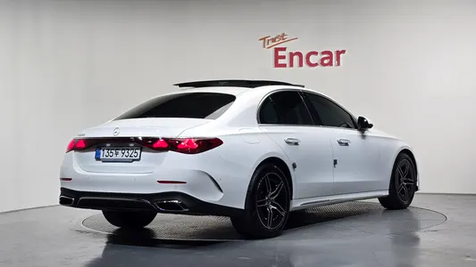 Mercedes-Benz E-Class W214 E200 AMG Line 2025