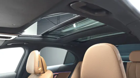 Mercedes-Benz E-Class W214 E200 AMG Line 2025 16
