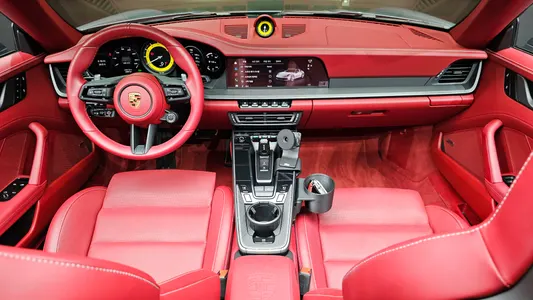 Porsche 911 (992) 4S 2024 7