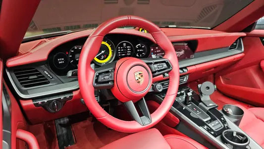 Porsche 911 (992) 4S 2024 13
