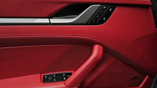 Porsche 911 (992) 4S 2024 33