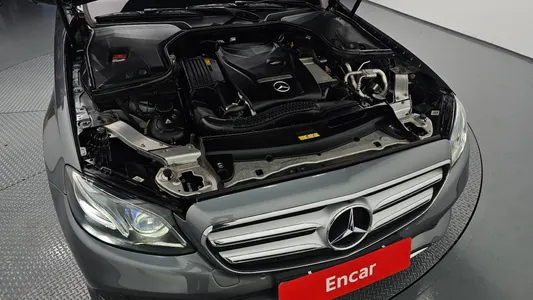 Mercedes-Benz E-Class W213 E300 4MATIC 2017 6
