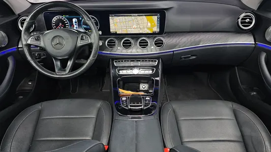 Mercedes-Benz E-Class W213 E300 4MATIC 2017 7