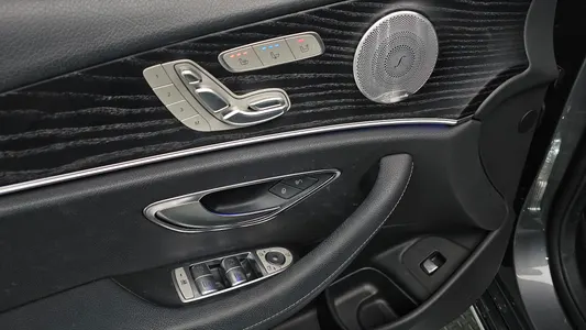 Mercedes-Benz E-Class W213 E300 4MATIC 2017 18