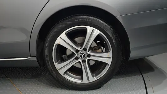 Mercedes-Benz E-Class W213 E300 4MATIC 2017 21