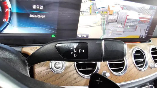 Mercedes-Benz E-Class W213 E300 4MATIC 2020 9