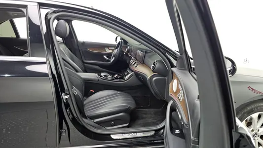 Mercedes-Benz E-Class W213 E300 4MATIC 2020 19