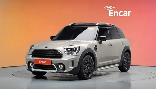 MINI 2023