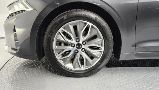 Kia K5 3 2021 5