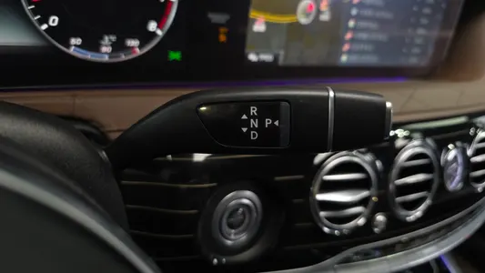 Mercedes-Benz S-Class W222 S560 4MATIC 2018 9