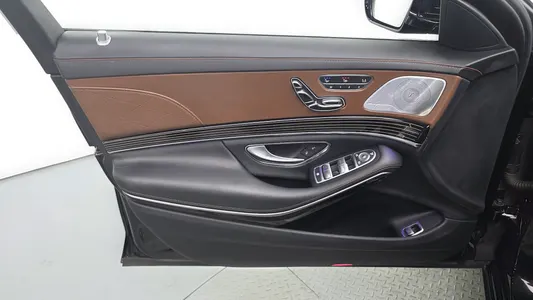Mercedes-Benz S-Class W222 S560 4MATIC 2018 24