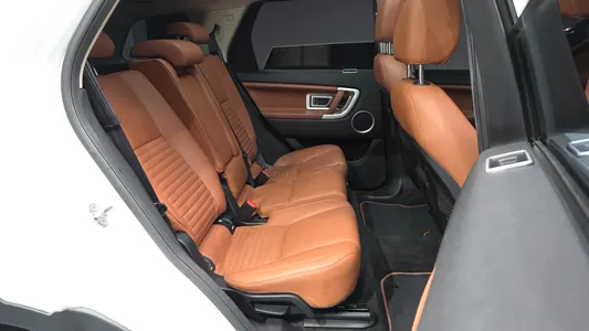Land Rover 디스커버리 스포츠 2.0 TD4 HSE 2016 11