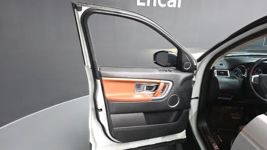 Land Rover 디스커버리 스포츠 2.0 TD4 HSE 2016 24