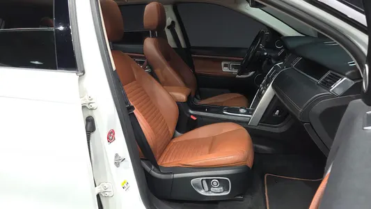 Land Rover 디스커버리 스포츠 2.0 TD4 HSE 2016 26