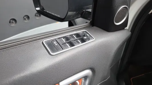 Land Rover 디스커버리 스포츠 2.0 TD4 HSE 2016 29