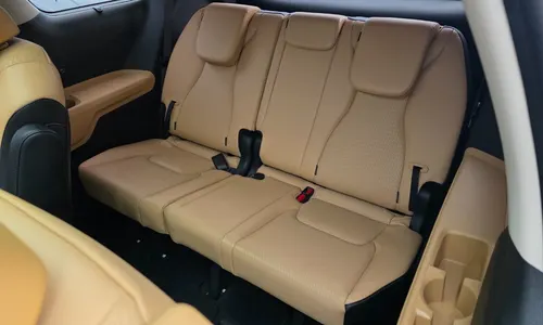 Kia Carnival 7 2022 16