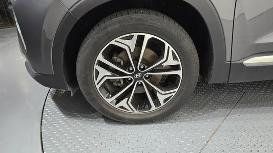 Hyundai TM 2.0 2WD 2019 5