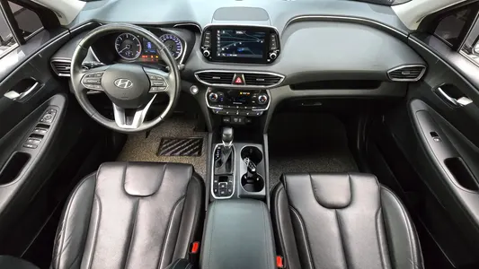 Hyundai TM 2.0 2WD 2019 7