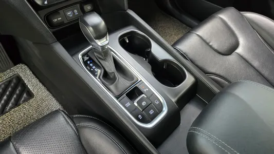 Hyundai TM 2.0 2WD 2019 9