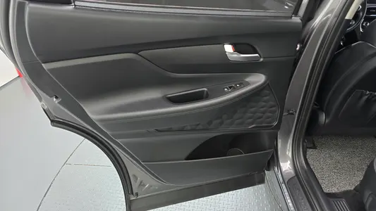 Hyundai TM 2.0 2WD 2019 25